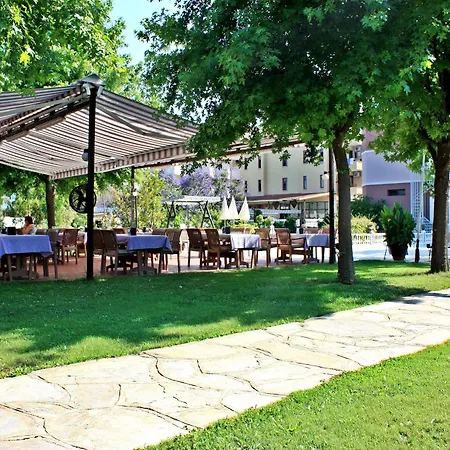 Otel Mendos Garden Exclusive